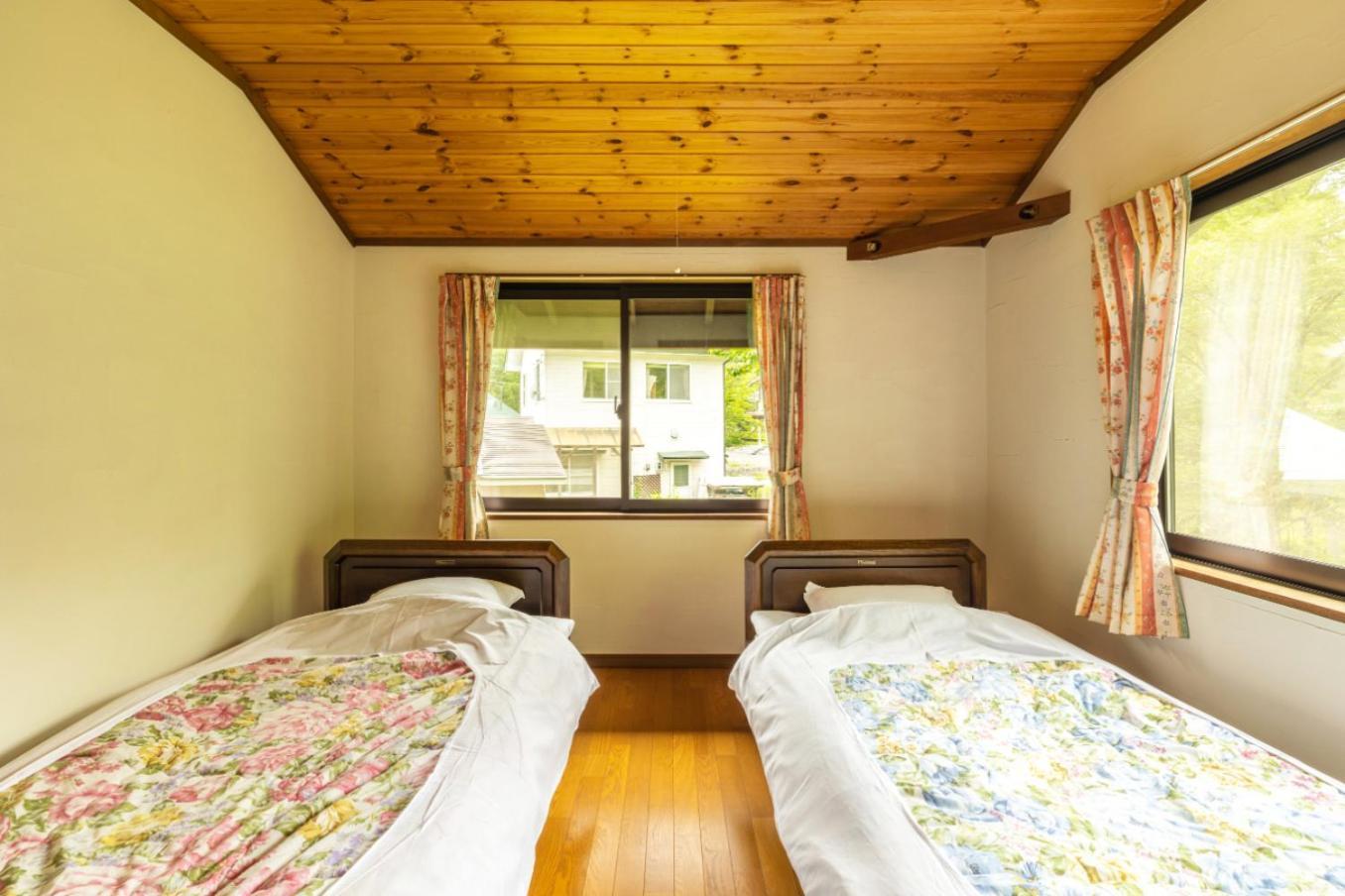Reposer Hakuba